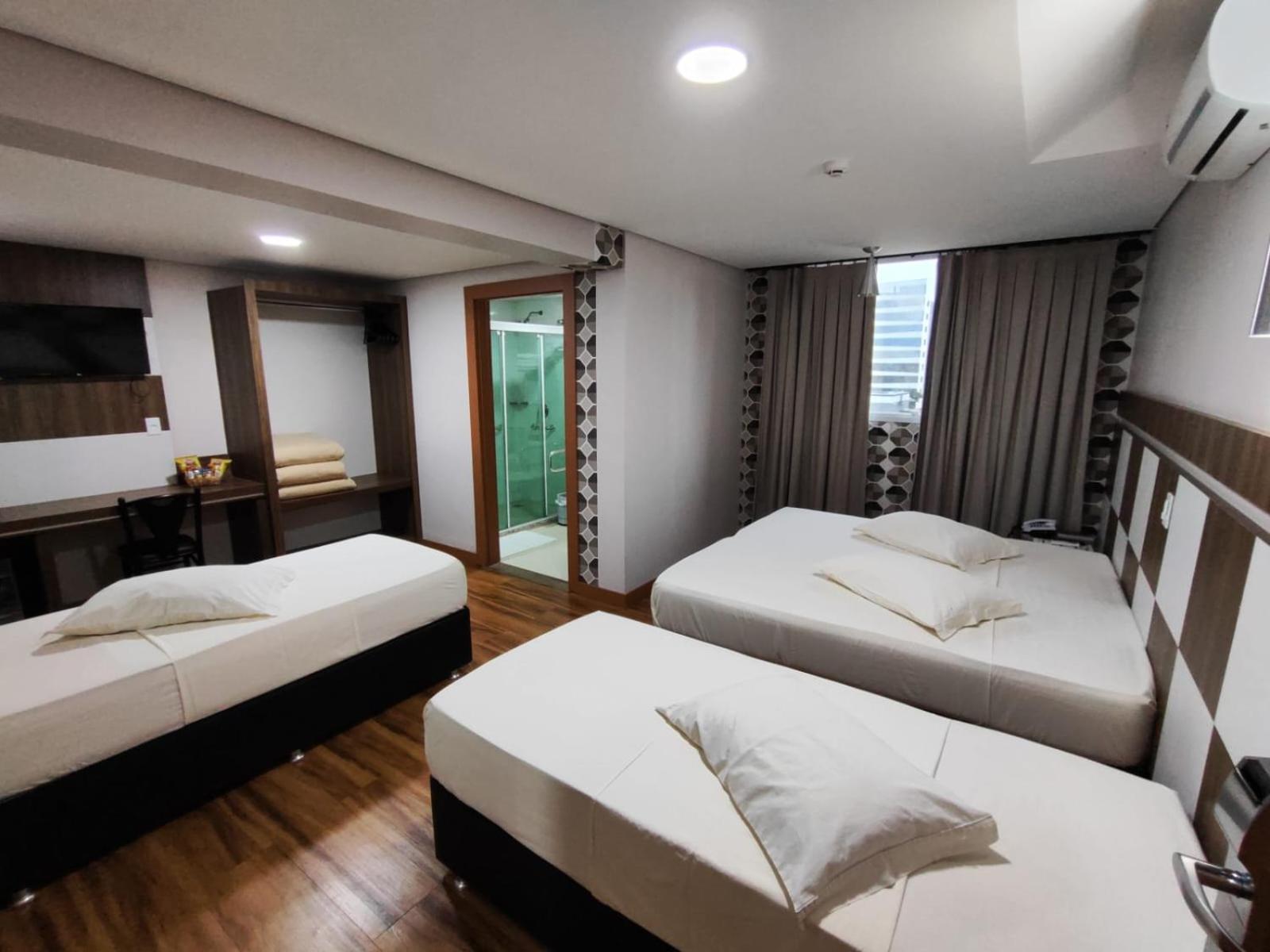 Hotel Maestro Executive Toledo Toledo  Bagian luar foto